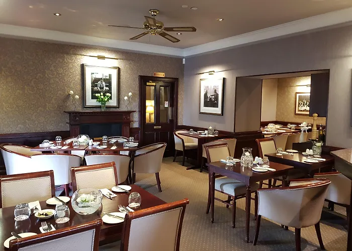 Sunninghill Hotel